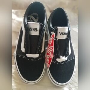 Vans Kids Youth 12 NWT (NO BOX)